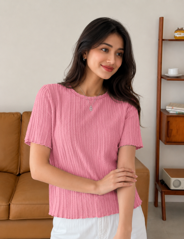 Women's Pink Ribbed Knit Round Neck Half Sleeve Casual Top